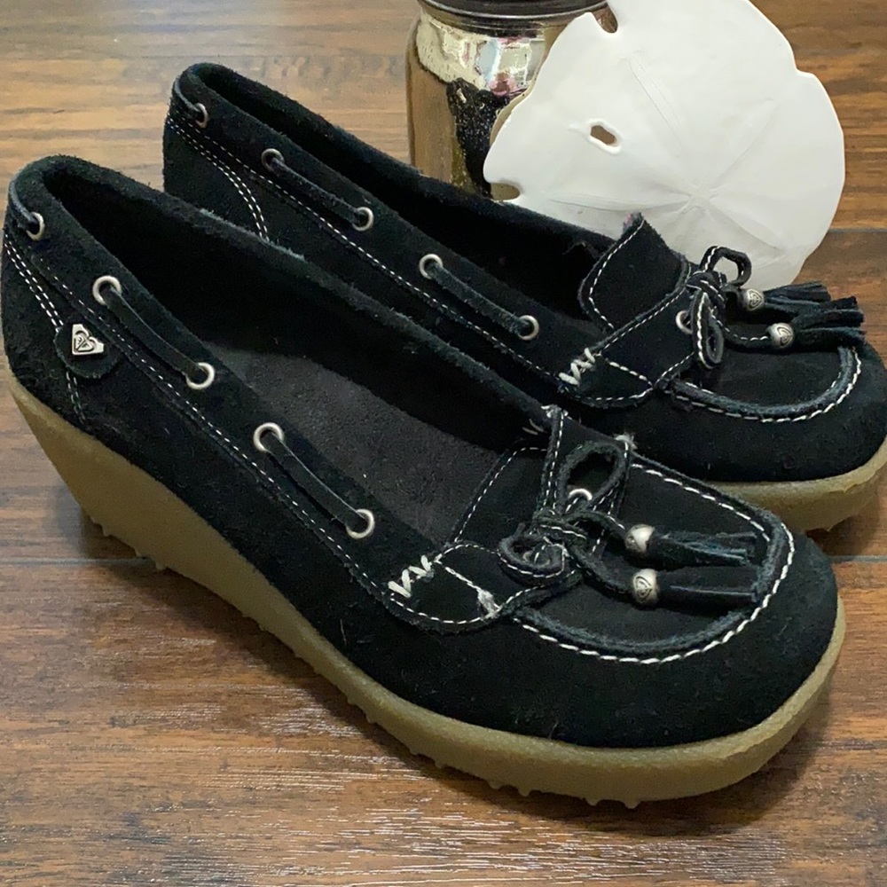 Roxy suede leather black chunky wedge sz 6